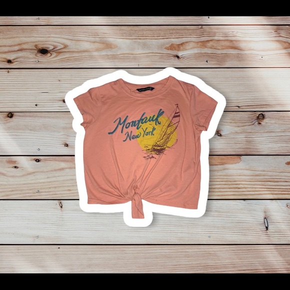 Light Pink Graphic Tee with Tie Knot at the bottom - Picture 1 of 4